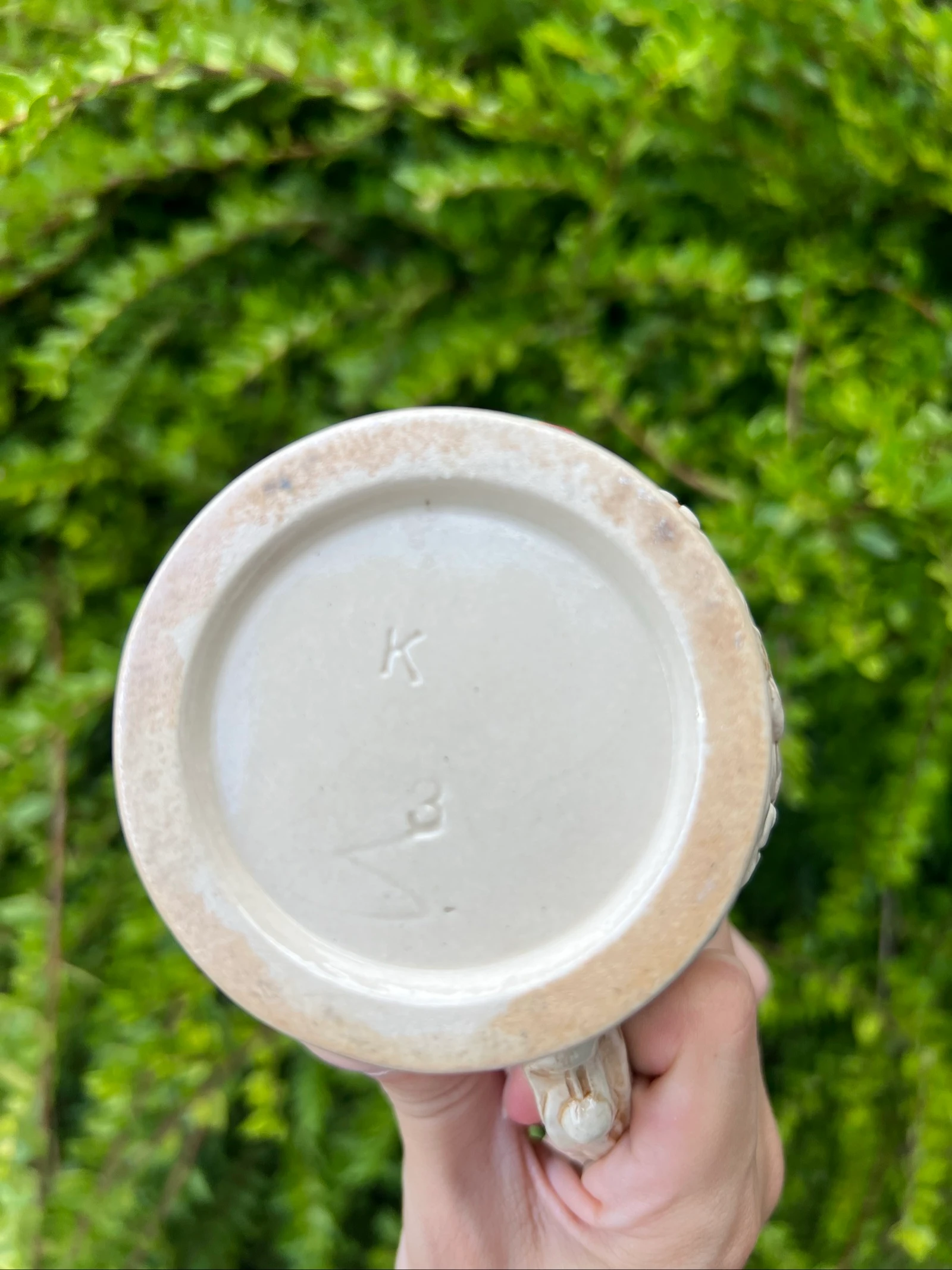 🍺 Vintage bierpul van keramiek met tinnen deksel met reliëfdecoratie 17 cm – photo 13